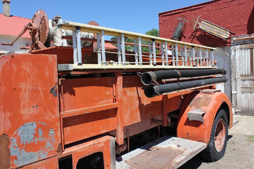 青島汽車(chē)救援：解憂先鋒，讓愛(ài)車(chē)回家不再是難題