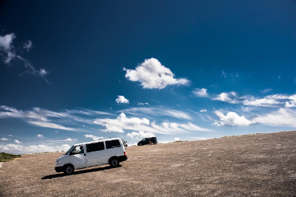 “京城夜未眠，車陷困境怎么辦？揭秘北京24小時汽車救援，讓您的愛車隨時‘回家’！”