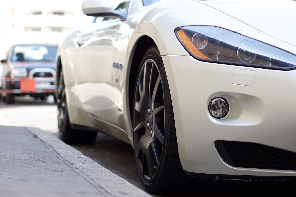 深圳汽車救援與新能源汽車：解鎖未來出行之路的安全密碼