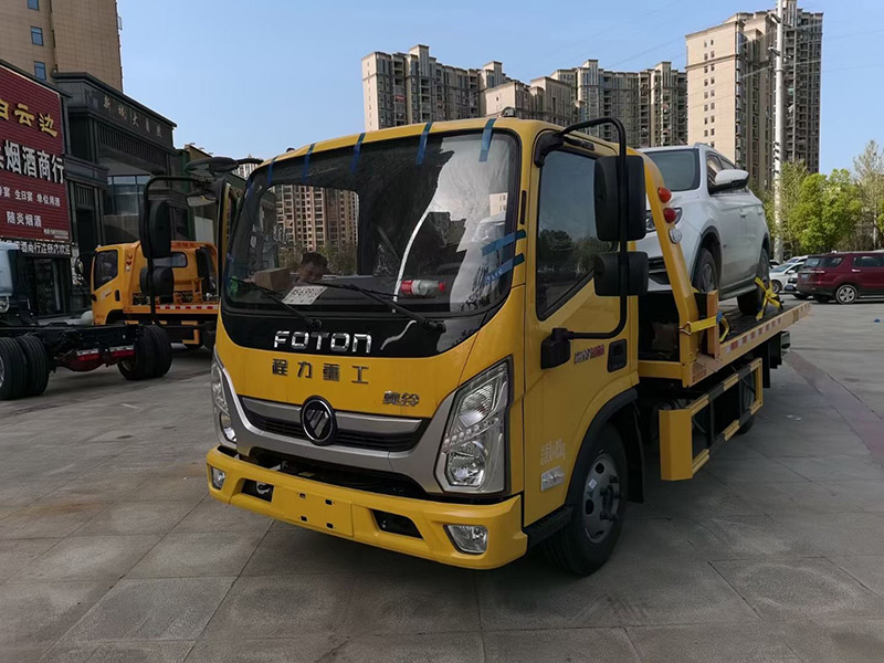 五常汽車雪地困境救援：專業服務，助您安全脫困